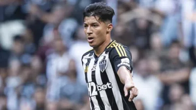 Alan Franco e o paradoxo de um meia que o Atlético-MG escalou 30 vezes sem gol nem assistência
