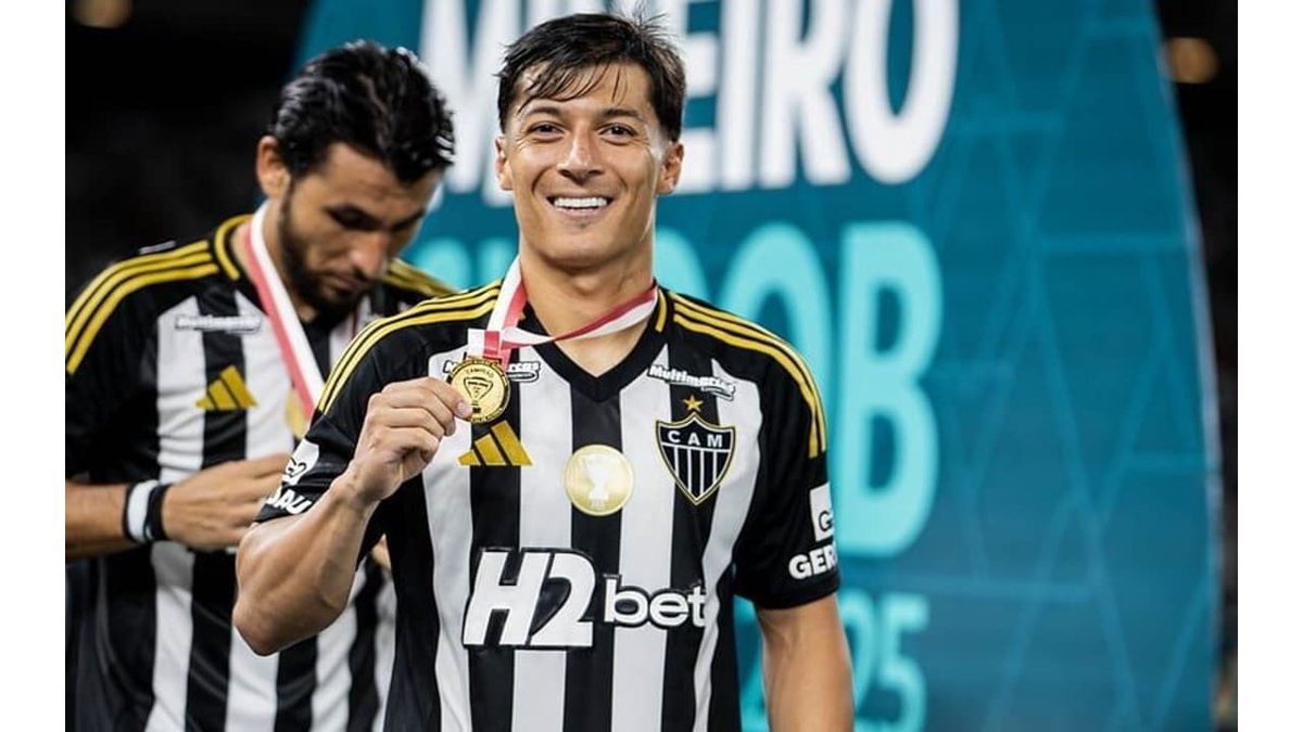 O que os números dizem na comparação Alan Franco e o paradoxo de um meia que