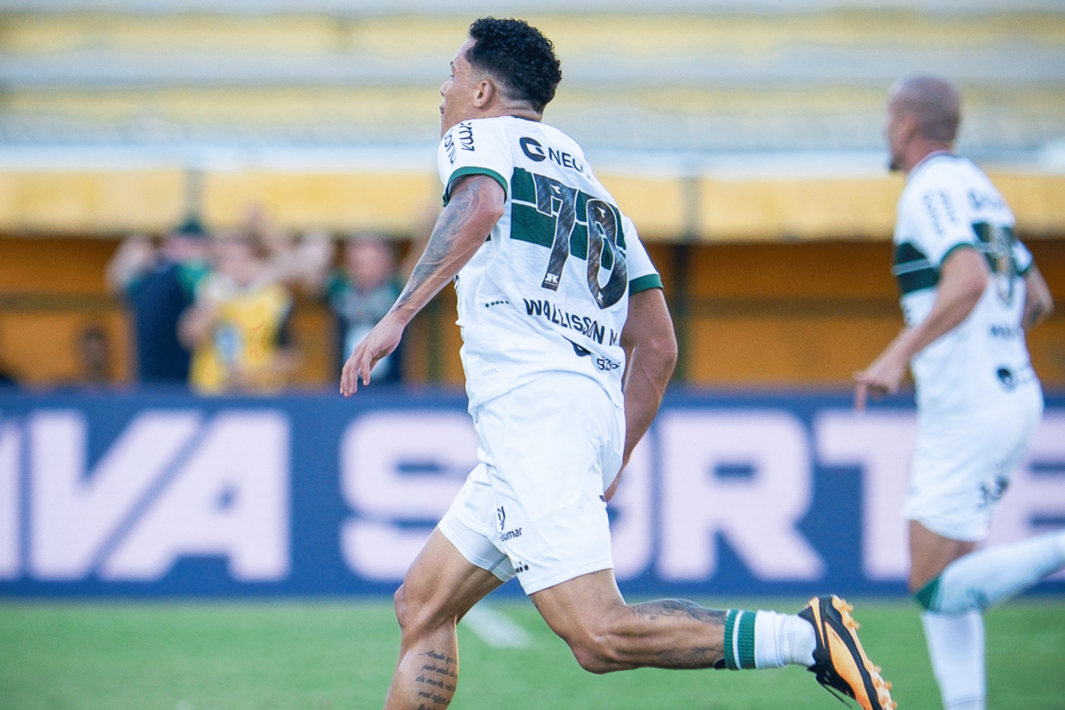 Onde ele está no jogo global Wallisson e os 30 jogos que um meia mine