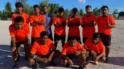 A seleção que precisa jogar uma Copa antes de o país sumir no mar