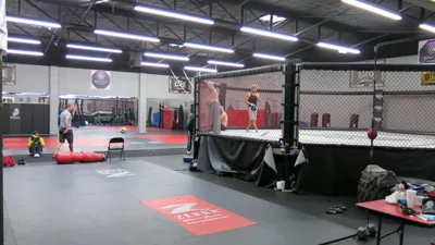Bonfim enfrenta Belal Muhammad e joga tudo numa noite em Las Vegas