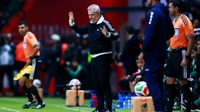 Aguirre não sabe nem três titulares e o México estreia em 6 dias