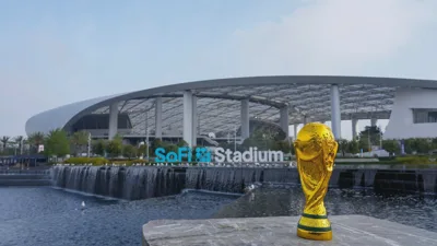 2000 trabalhadores ameaçam paralisar o SoFi Stadium na abertura da Copa