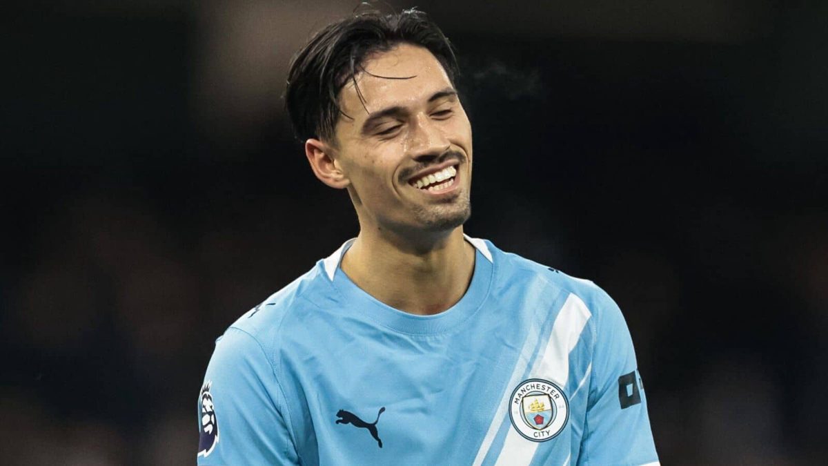 A contra-leitura que desafia o otimismo laranja Como Van Dijk e Reijnders tornar