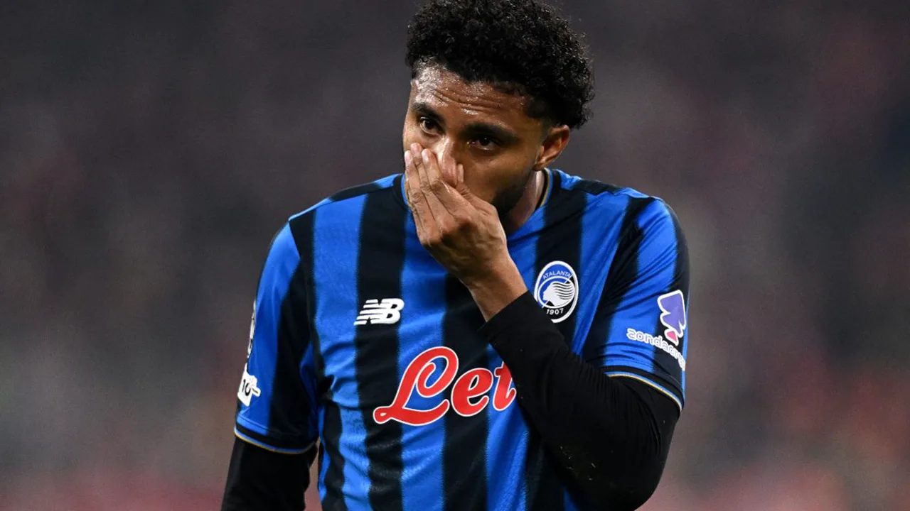 Éderson, volante da Atalanta, com a camisa da Seleção Brasileira em treino antes da Copa do Mundo 2026