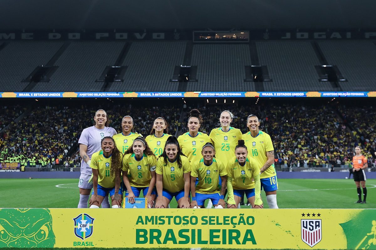De Regina Brandão a um vazio de doze anos Brasil vai à Copa sem psicólogo e repe