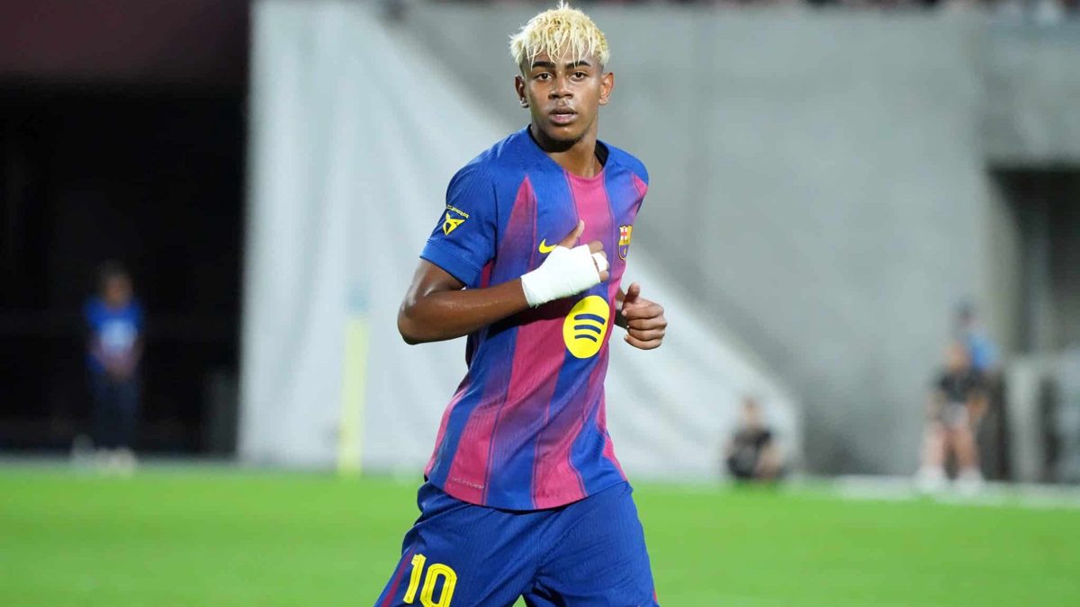 O menino que cresceu vendo o 7 a 1 Yamal revela que ama ver Neymar jogar e