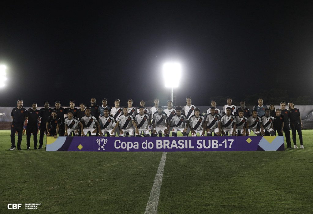 Da pelada no Larguinho ao Bournemouth da Premier League Como a Barreira do Vasco