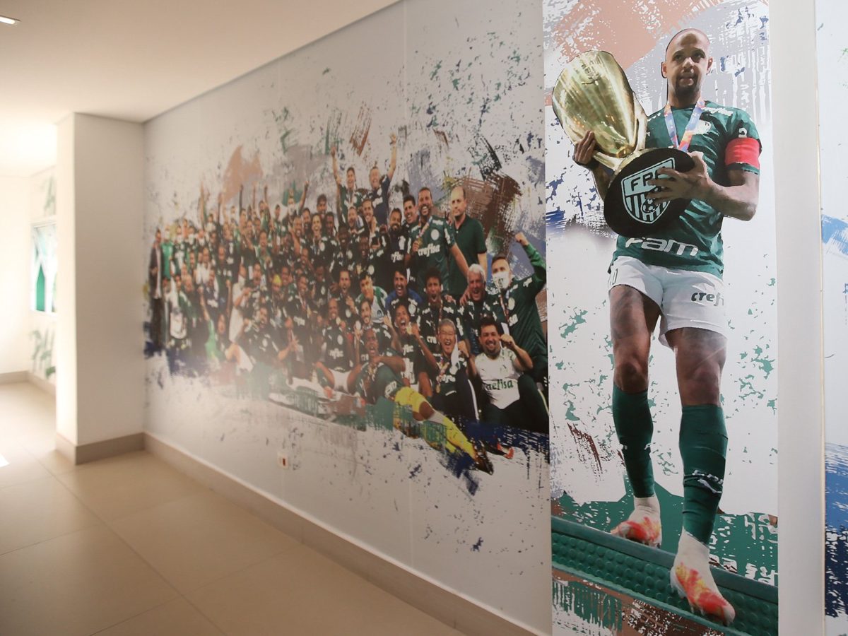 O que motivou um rei a fundar uma academia de futebol Como a academia do rei Moh