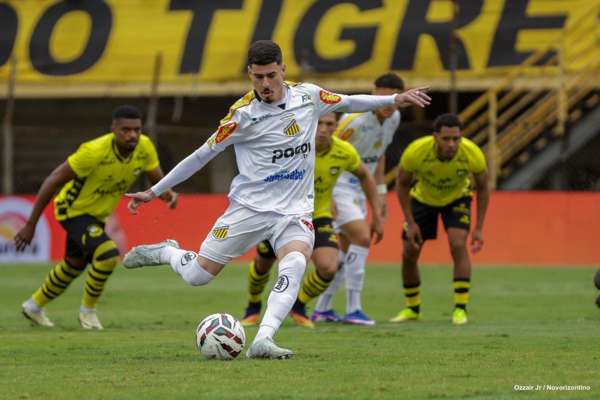 A planilha do jogo: posse, finalizações, xG Dodô decide no primeiro tempo e Náut