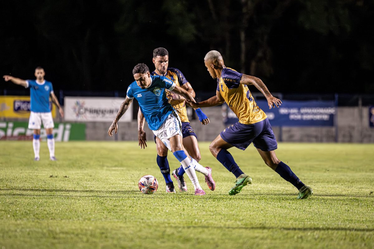 A planilha do jogo: posse, finalizações, xG Londrina vira sobre o Avaí com gol n