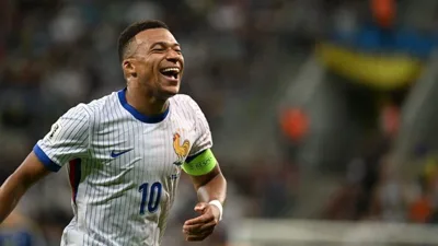Mbappé tem média de 6 gols por Copa e a matemática favorece o francês