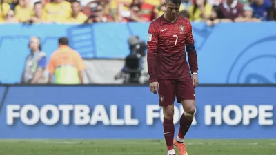 CR7 tem 8 gols em 22 jogos de Copa e Portugal ainda espera o primeiro título