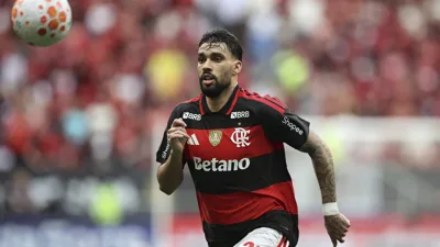 Boto admite que Paquetá ficou abaixo contra o Marrocos e Danilo salva nota do Flamengo