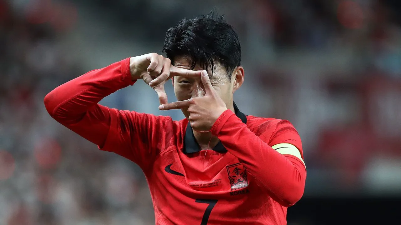 Son Heung-min com a braçadeira de capitão da Coreia do Sul durante a Copa do Mundo 2026 em Guadalajara