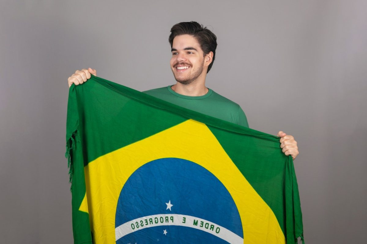A televisão como palco de classificação Como 48 seleções e 8 terceiros colocados