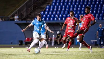 Londrina e Athletic travam 0 a 0 com dois amarelos em Scaff e frustram a Série B