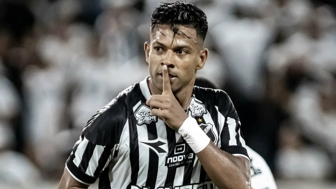 Wallyson, atacante do ABC, em ação durante partida da Copa do Nordeste 2026