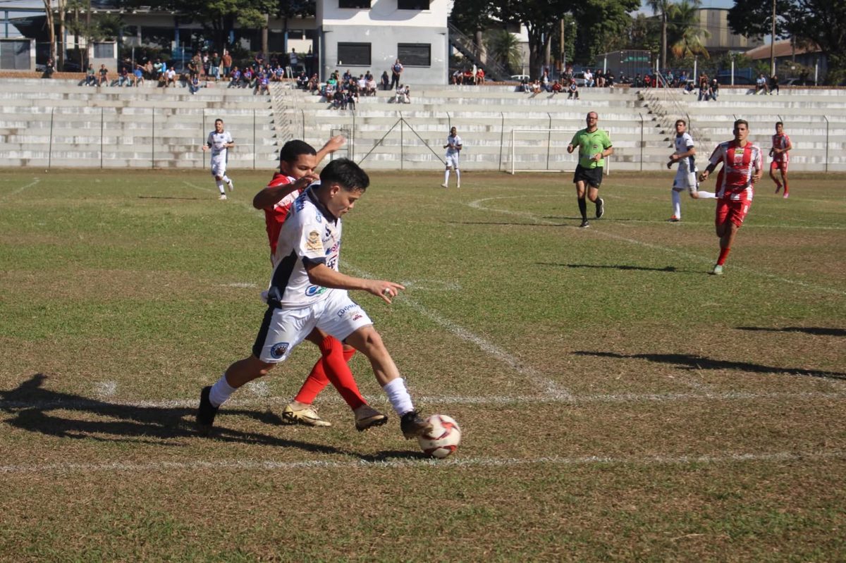 O menor país da história e o peso de estar ali Como Curaçao marcou um gol contra