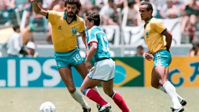 Como Brasil e França fizeram o jogo que Pelé chamou de século em Guadalajara