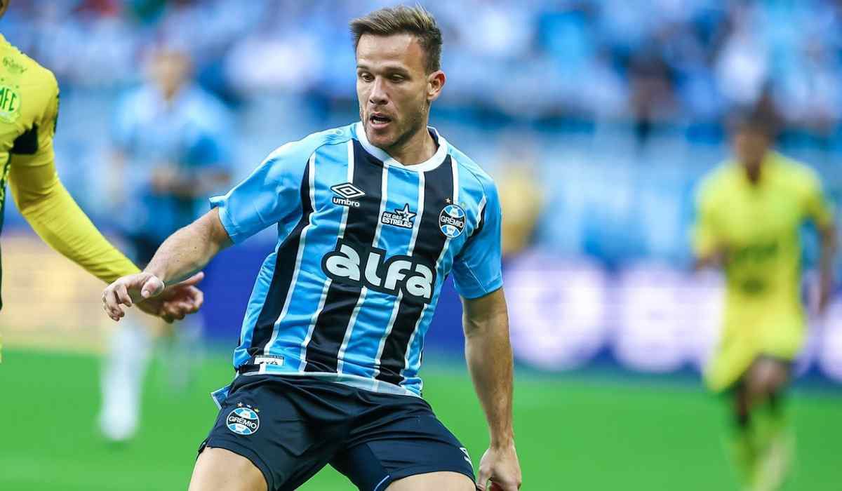 Como ele chega a esse número A trajetória de Arthur — do futebol euro