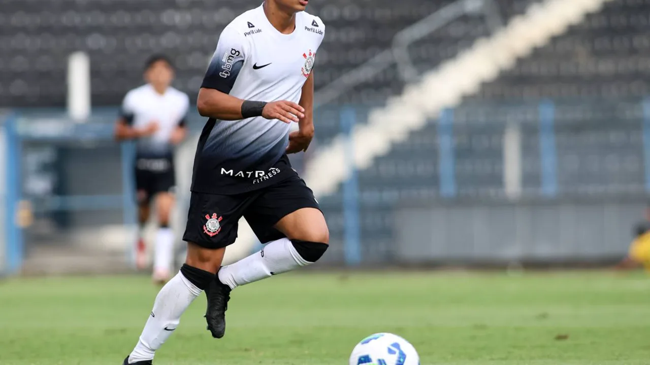 Dieguinho, atacante do Corinthians, camisa 61, em campo pelo Brasileirão Série A 2026