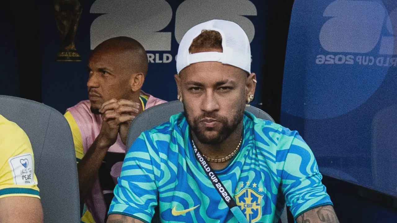 Neymar com a camisa 10 da seleção brasileira em treino da Copa do Mundo 2026 em Nova Jersey