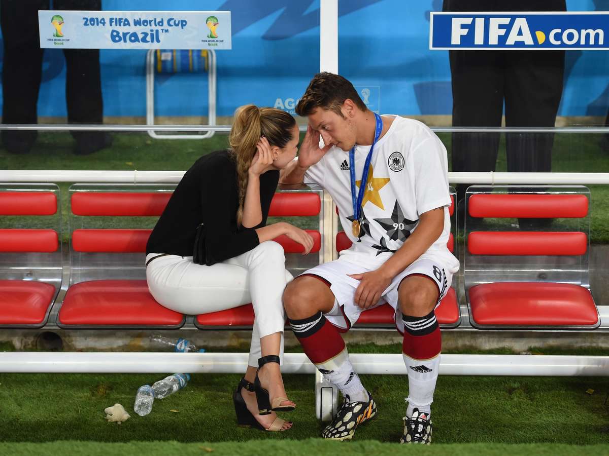 O que Schweinsteiger disse e o que ficou sem dizer Schweinsteiger chamou futebol