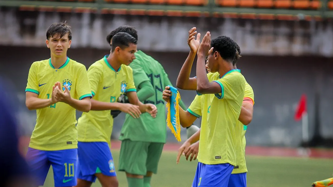 Neymar com a camisa 10 da Seleção Brasileira em treino no CT de Columbia Park, Nova Jersey, Copa do Mundo 2026