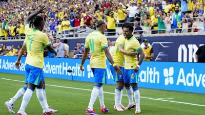 Bósnia vira para 2x1 no intervalo e coloca Catar de costas para a eliminação