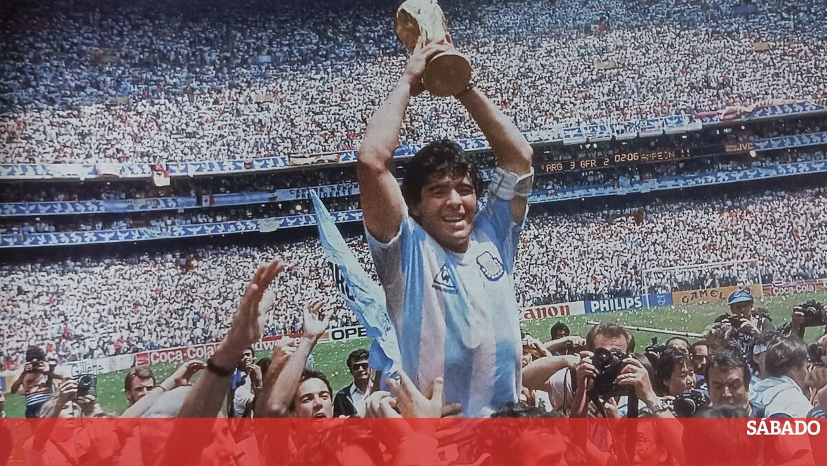 O gol que virou mito e o objeto que virou relíquia A bola da Mão de Deus pode va