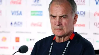 Bielsa pede espírito de final e o Uruguai enfrenta a Espanha como se fosse 1950