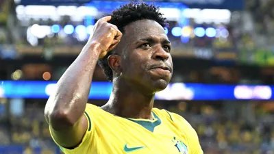 Vinicius Jr. tem 3 gols e o Brasil chega ao Japão mais forte do que em 2006