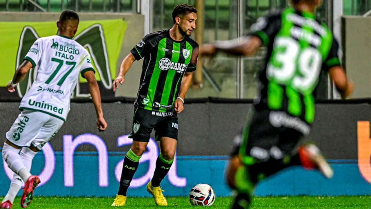 Jogadores de Operário PR e América Mineiro disputam bola no Estádio Germano Krüger pela Série B 2026