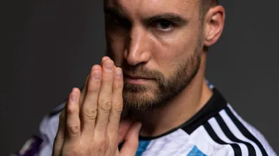 Tagliafico está a um jogo de superar Sorín e escrever seu nome na história da Argentina