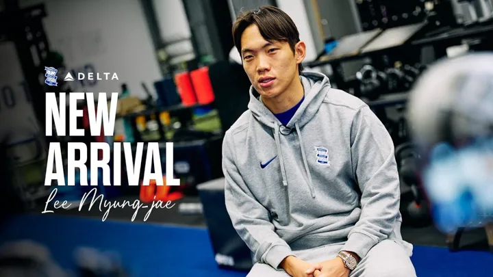 Lee Myung-Jae, zagueiro da Coreia do Sul, camisa 3, em ação na Copa do Mundo 2026