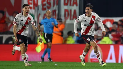 O dilúvio que o River Plate desabou sobre o Independiente del Valle no Monumental