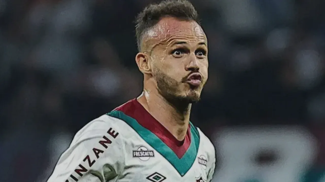 Renê, zagueiro do Fluminense, com a camisa 6 em partida do Brasileirão Série A 2026
