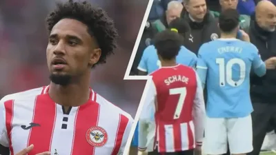 Kevin Schade pelo Brentford e Bryan Mbeumo pelo Manchester United em ação na Premier League 2025/2026