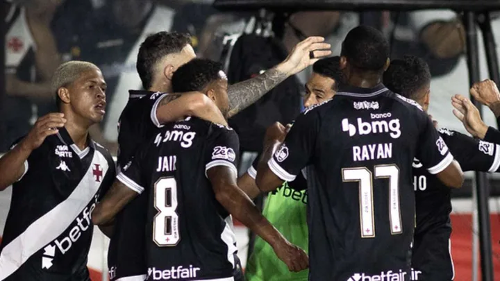 Quadra do São Januário Gymnasium durante o clássico Vasco x Botafogo pelo NBB em março de 2025