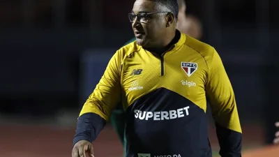 Roger Machado Marques e o esquema que o São Paulo foi aprender a obedecer