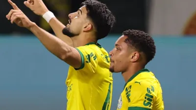 J. López e Iury Castilho: mesmos 10 gols, mundos opostos no Brasileirão