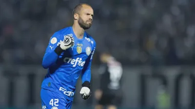 Marcelo Lomba e os 37 jogos que um goleiro de 39 anos ainda sustenta no Palmeiras