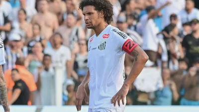 Willian Arão e os 37 jogos que um meia de 34 anos ainda entrega ao Santos na Série A