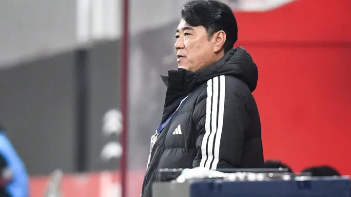 Totchtawan Sripan, treinador tailandês do Nacional Potosí na Copa Sulamericana 2026