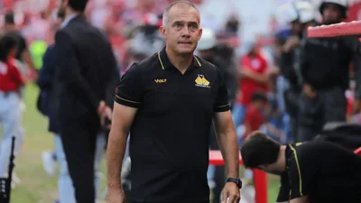 Eduardo Baptista e as escolhas que o Criciúma foi obrigado a encarar