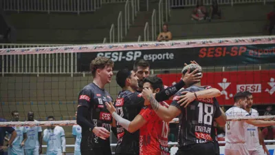 Volei Renata virou sobre o Sesi numa tarde que a Superliga ainda processa