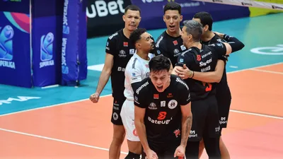Guarulhos virou o placar contra o Sesi e plantou uma marca que a Superliga carrega
