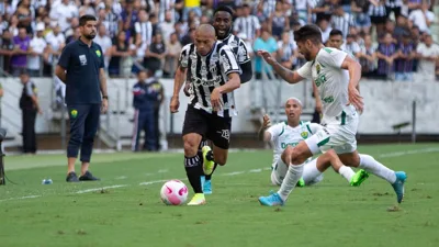 Nino Paraíba aos 40 — o lateral que a Série B ainda não conseguiu dispensar