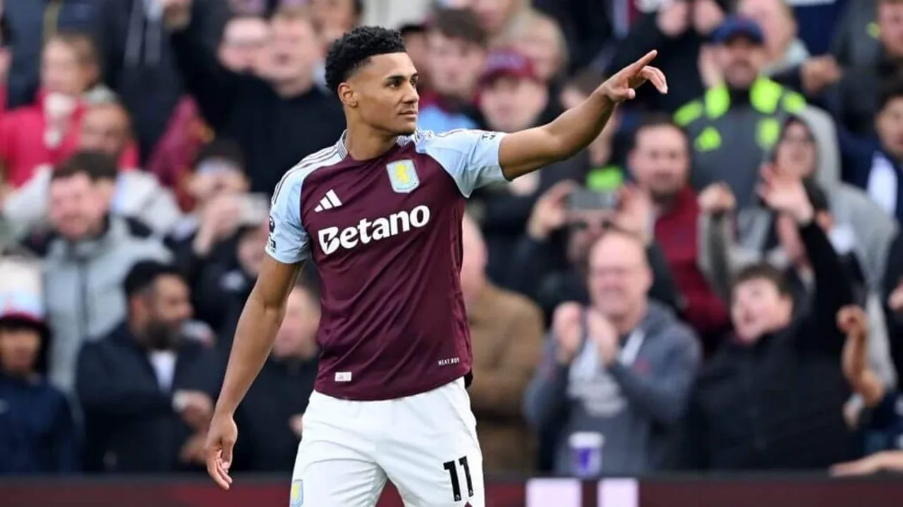 Ollie Watkins pelo Aston Villa e Alexander Isak pelo Liverpool em lances de gol na Premier League 2025/2026